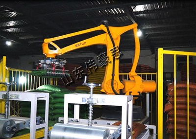 袋裝全自動(dòng)拆垛機(jī)的使用給企業(yè)帶來哪些便利呢？