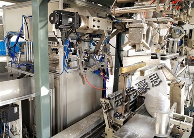 氧化鋁全自動(dòng)包裝機(jī)為什么受到企業(yè)的推崇？